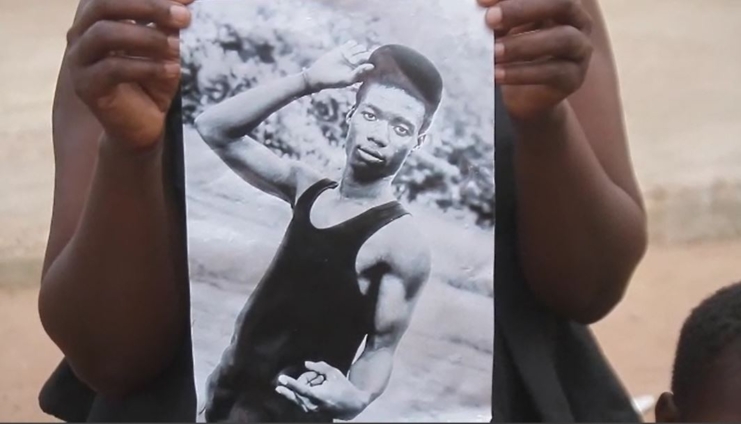  Bereaved family demands justice for final-year student killed by friend